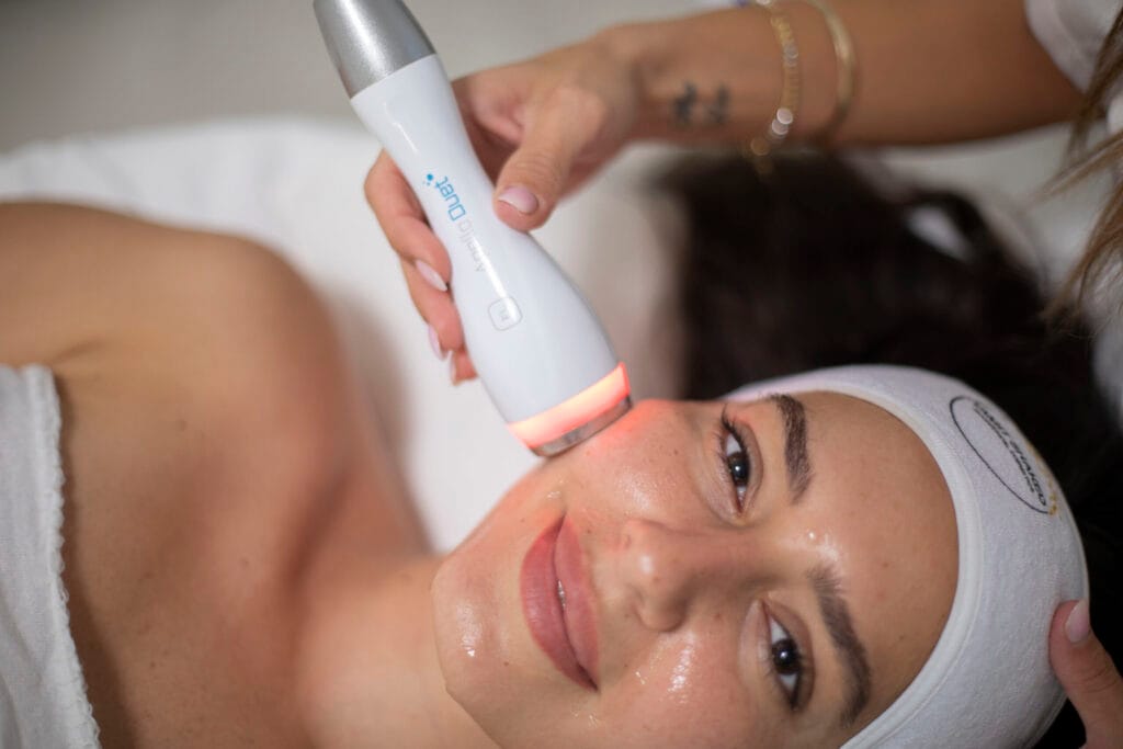 371A1952 scaled 1 | Salon Myška